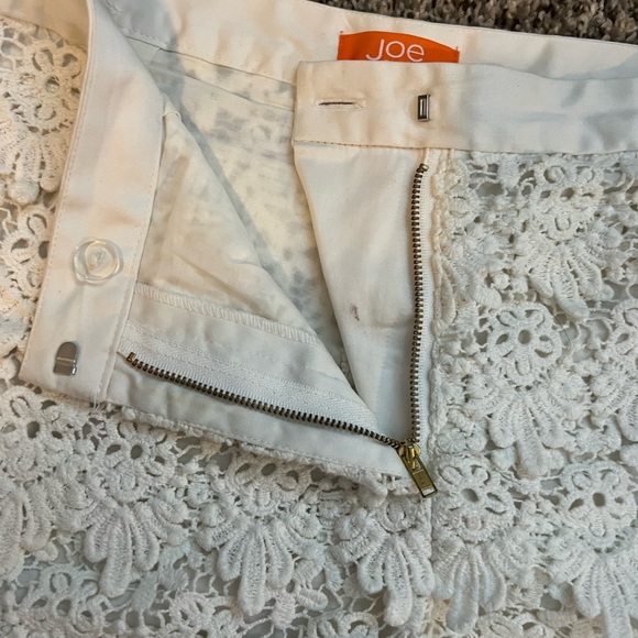 Joe Fresh lace crochet shorts size 8 Like New - Picture 4 of 4